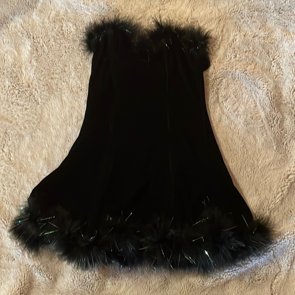 Black strapless dress by Rubies size Medium